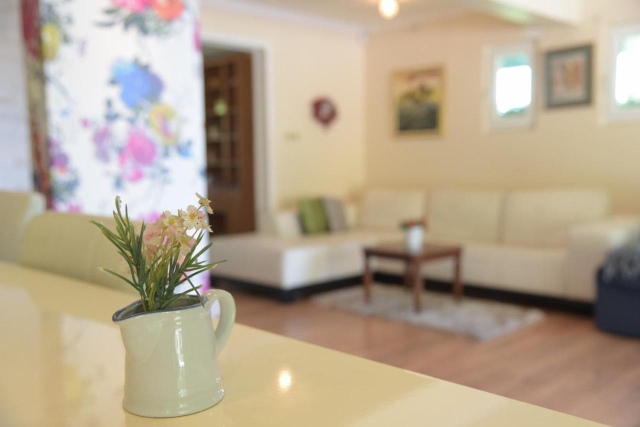 Vila Lily Villa Smederevo Esterno foto