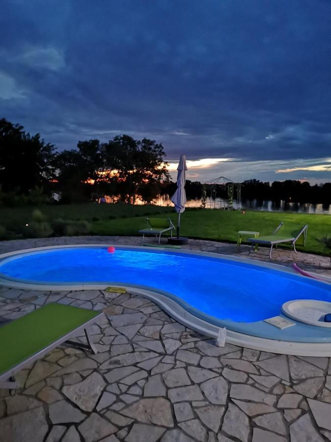 Vila Lily Villa Smederevo Esterno foto